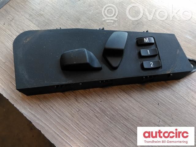 BMW X5 E70 Moldura del interruptor de la ventana de la puerta delantera 