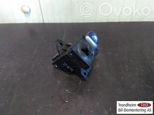 Toyota Prius (XW30) Selector de cambios 
