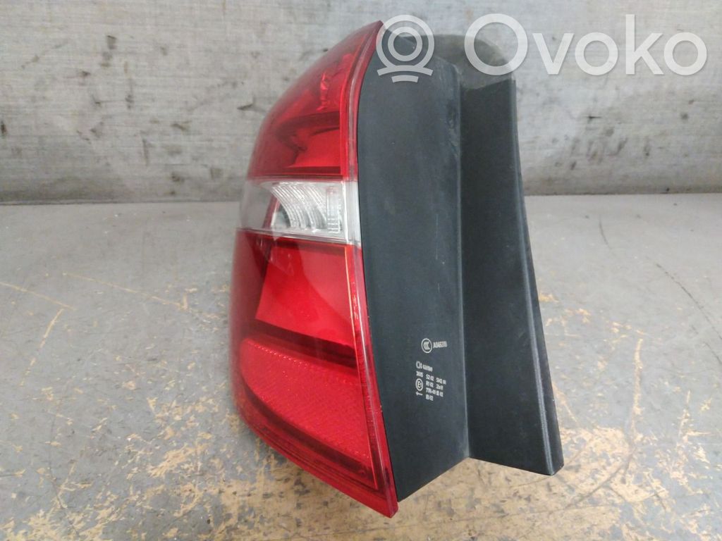 Mercedes-Benz B W246 W242 Lampa tylna