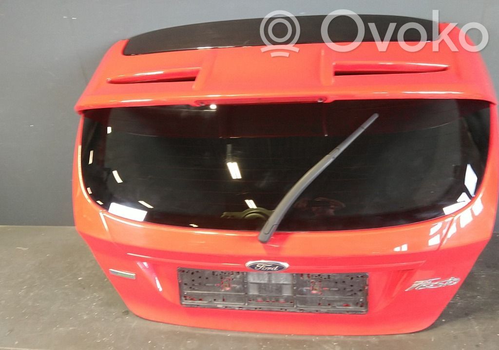 Ford Fiesta Задняя крышка (багажника) 