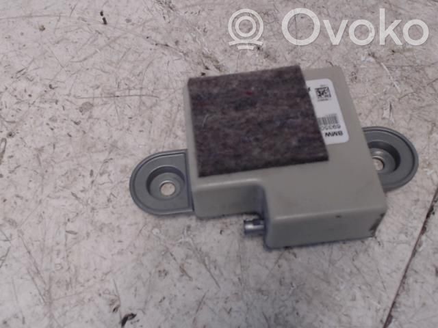 BMW 5 F10 F11 Amplificator antenă aeriană