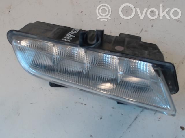 Renault Clio IV Faro diurno con luce led