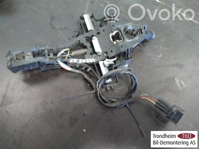 Volvo V70 Etuoven ulkokahva