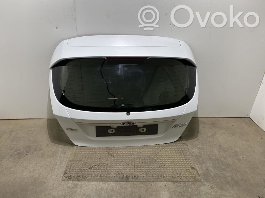 Ford Fiesta Задняя крышка (багажника) 