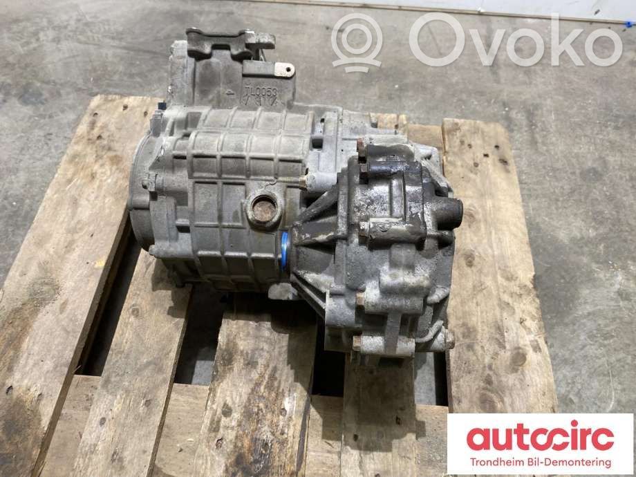 Mitsubishi Outlander Electric car motor 