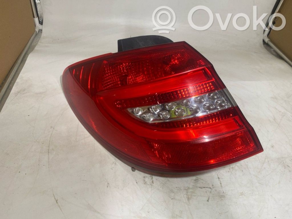 Mercedes-Benz B W246 W242 Feux arrière / postérieurs 