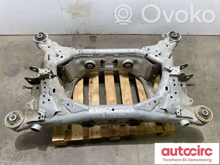 Galinis traversas   J9D35K091AC,J9D35K091AF,T4K16340,T4K1763