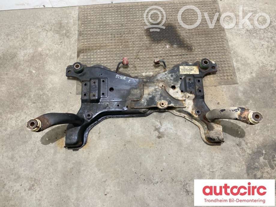 Ford Kuga I Priekšējais šķērsnis 