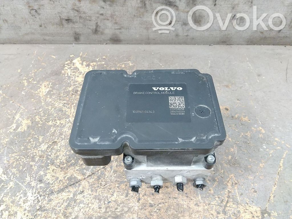 Volvo V40 ABS bloks 