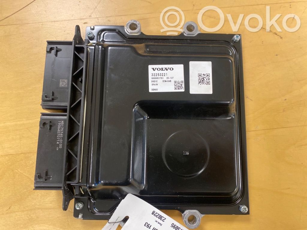 Volvo XC60 Engine control unit/module ECU 