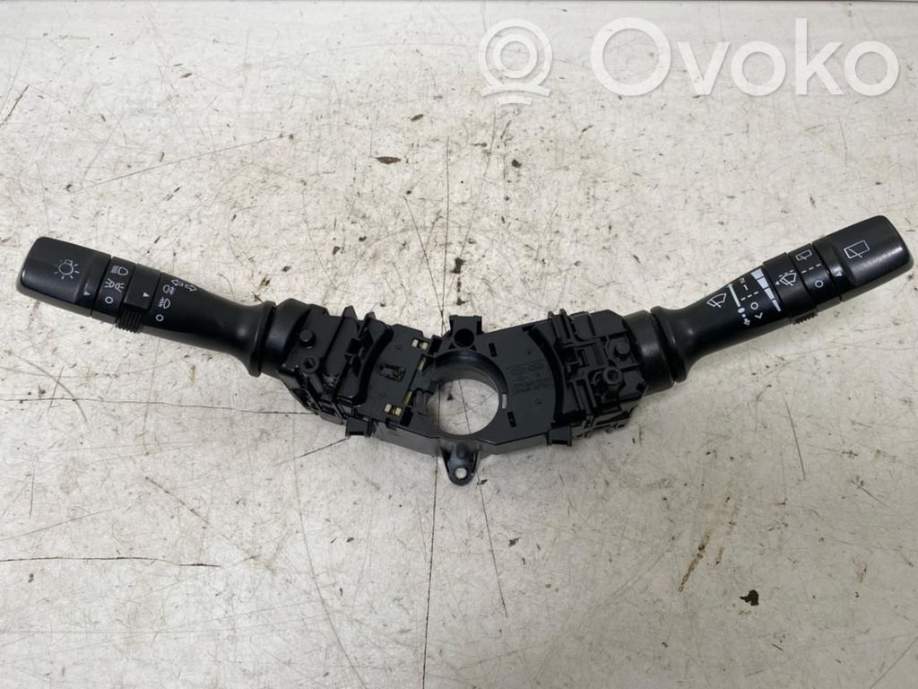KIA Venga Interruptor de control multifunción 