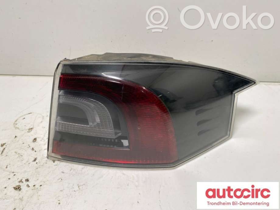 Tesla Model S Takavalot 