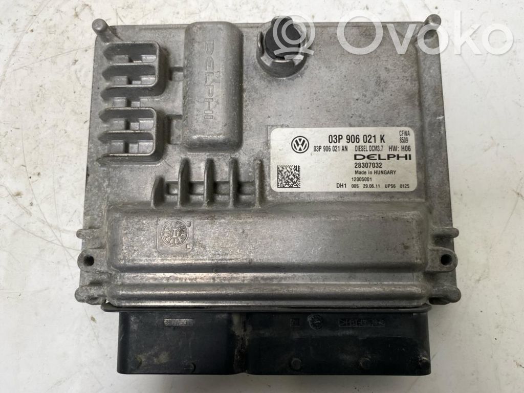 Skoda Fabia Mk2 (5J) Unitate control motor/modul ECU 