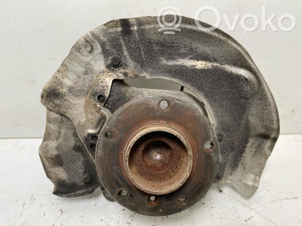 BMW 5 E60 E61 Achsschenkel vorne 