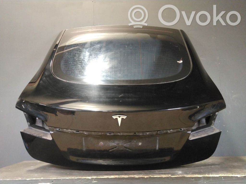 Tesla Model S Tailgate/trunk/boot lid 
