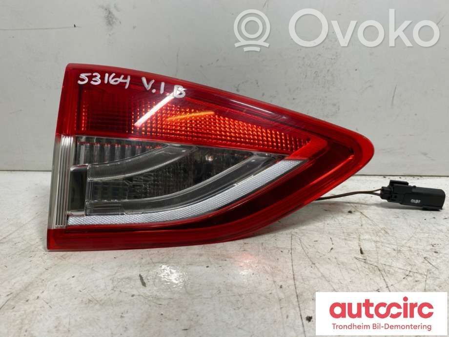 Ford Kuga II Takavalot 