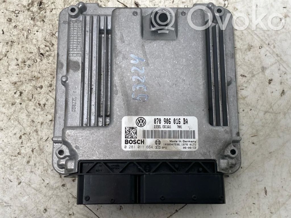 Volkswagen Transporter - Caravelle T5 Centralina/modulo motore ECU