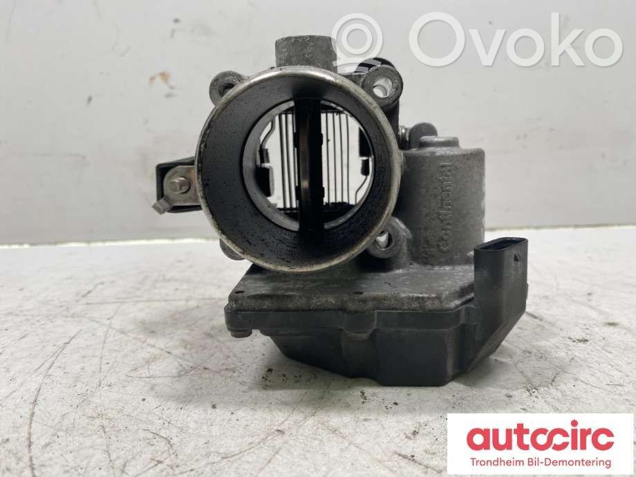 Hyundai i30 Throttle body valve 