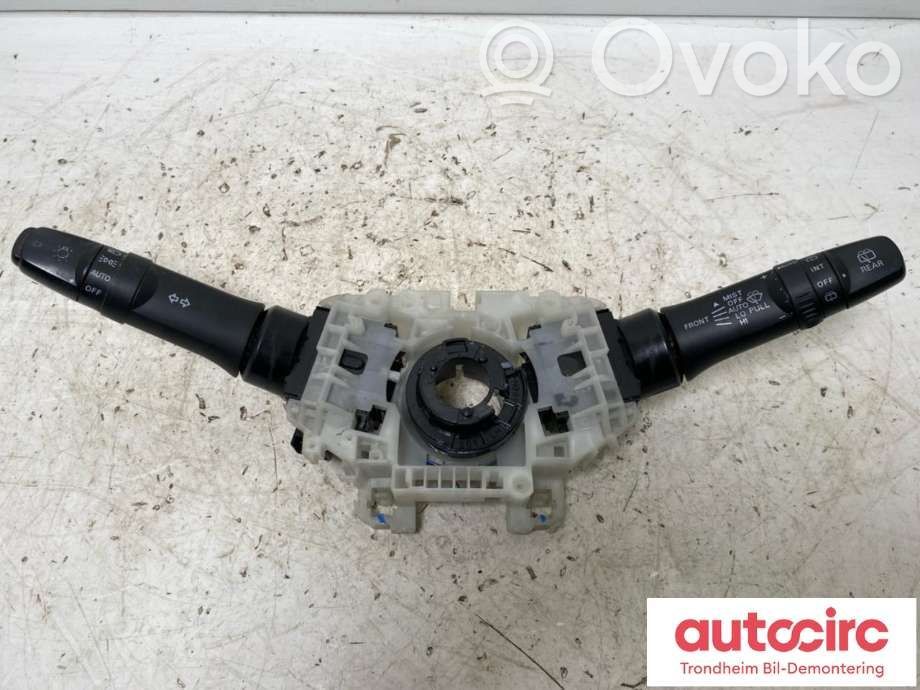 Mitsubishi Pajero Interruptor de control multifunción 