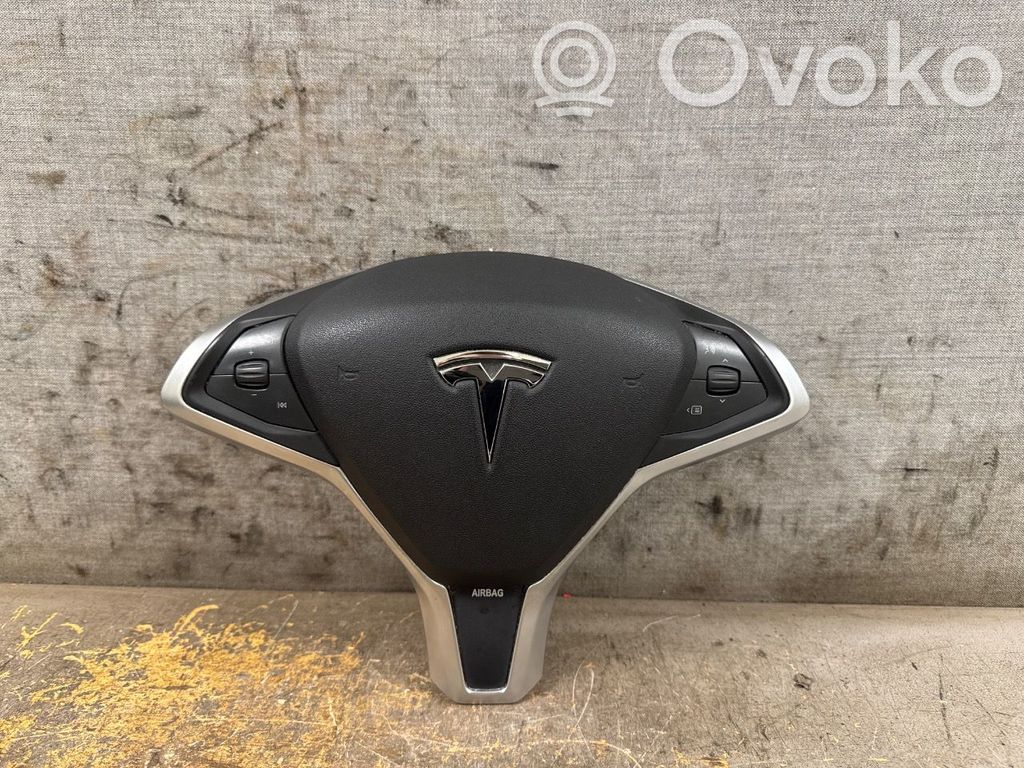 Tesla Model S Airbag dello sterzo 
