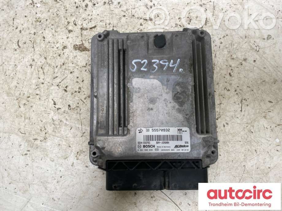 Opel Insignia A Engine control unit/module ECU 
