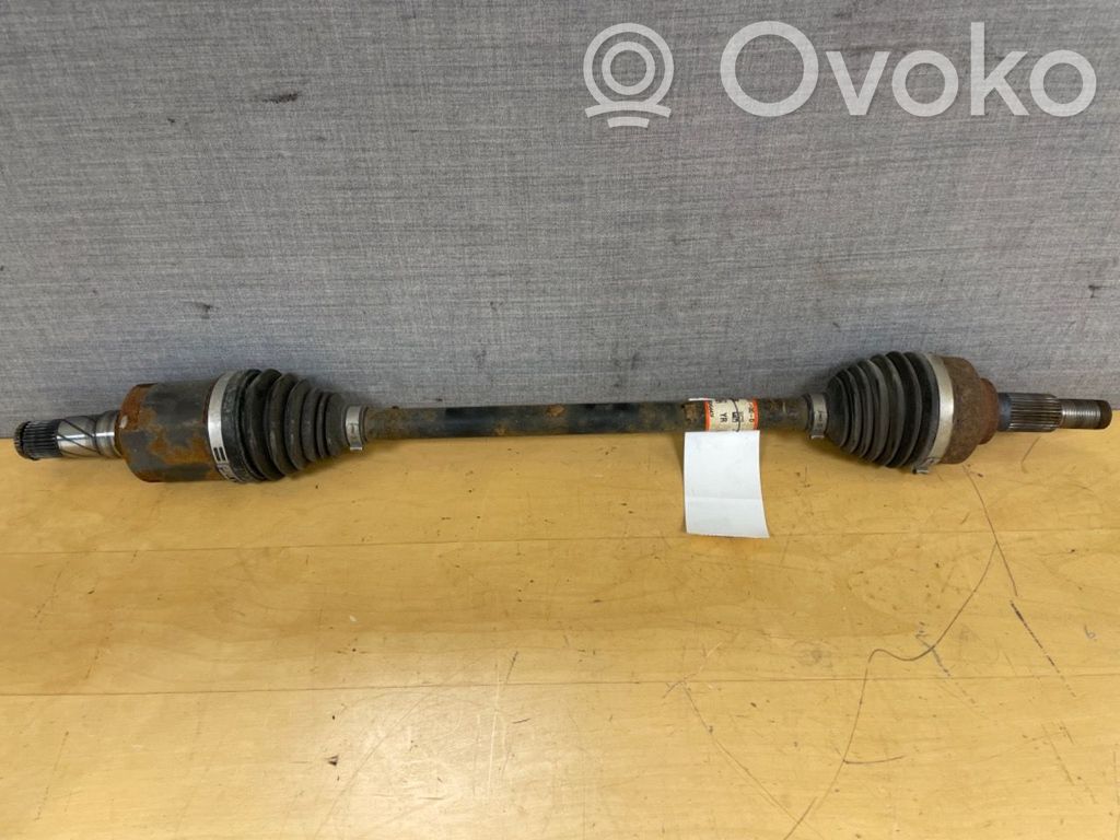 Tesla Model Y Planetară spate 