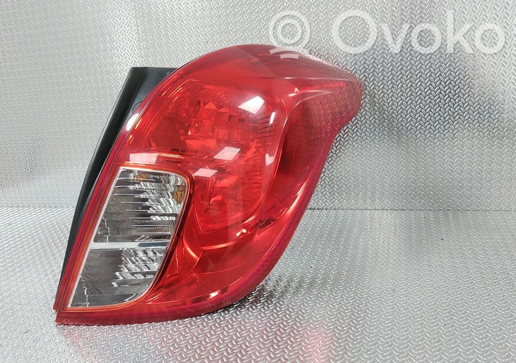 Opel Mokka Lampă spate în caroserie 