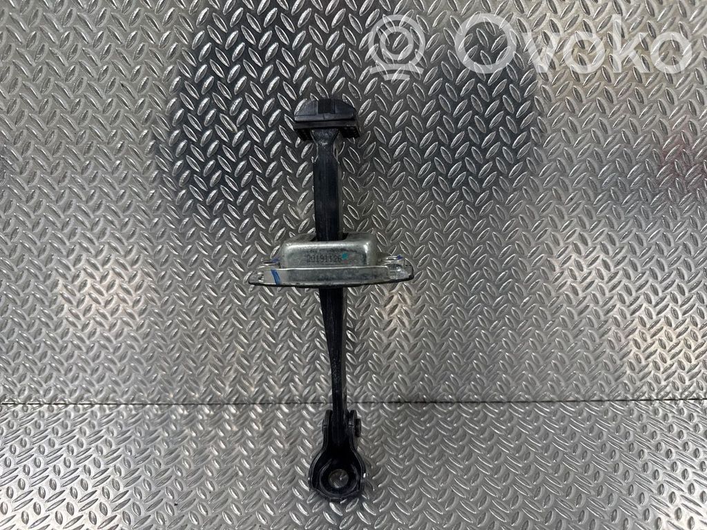 MG ZS Opritor ușă față 