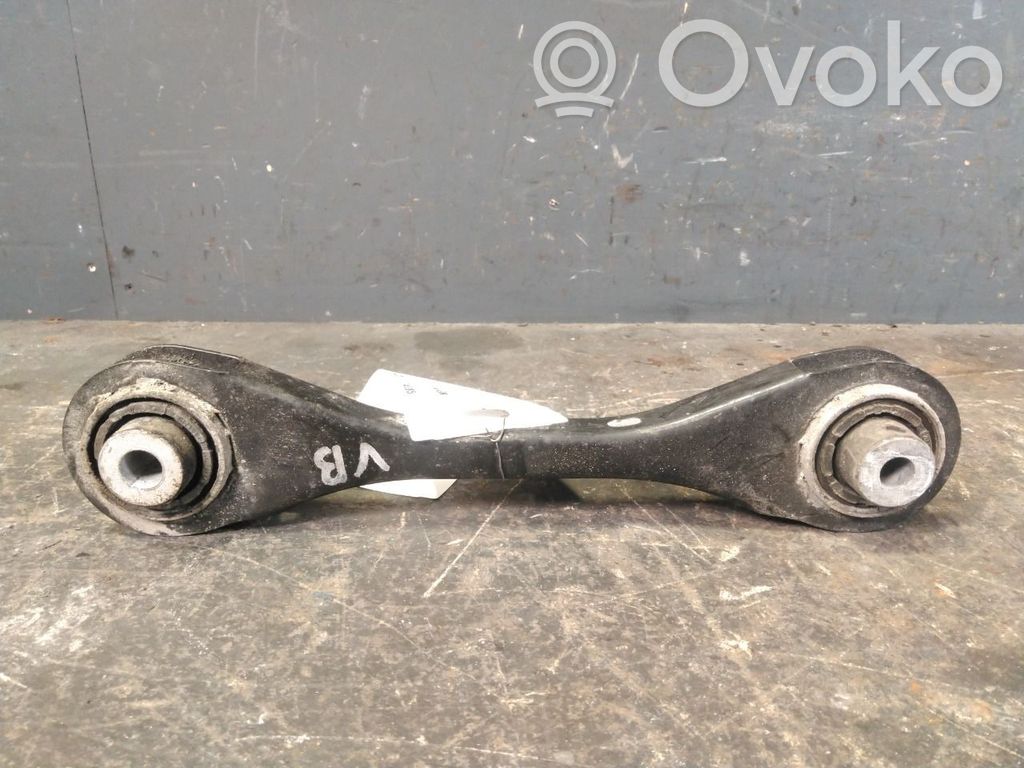 Skoda Enyaq iV Braccio di controllo sospensione posteriore