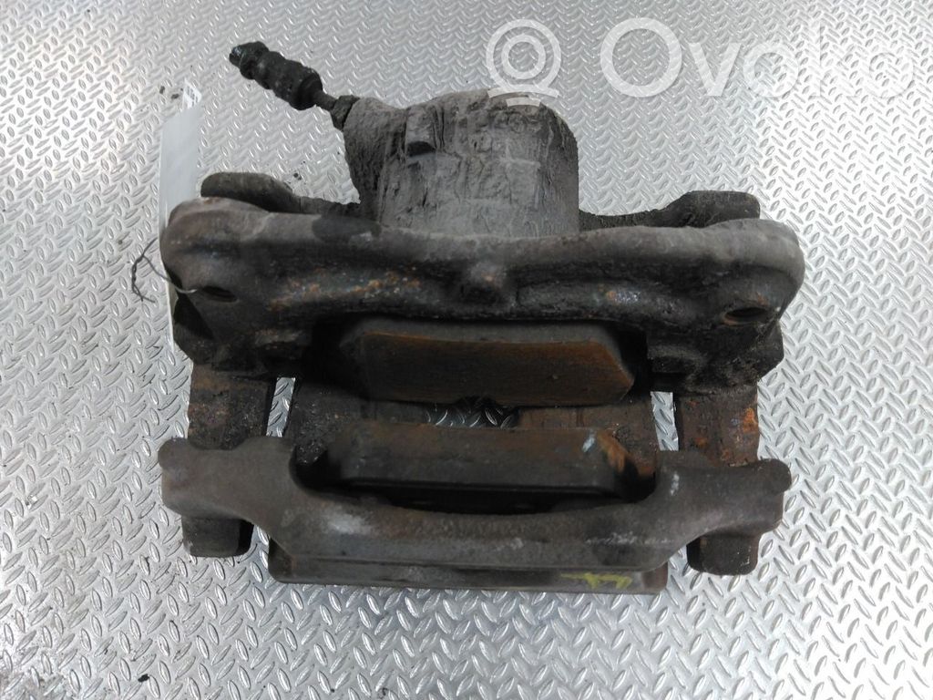 BMW 2 F22 F23 Etujarrusatula 