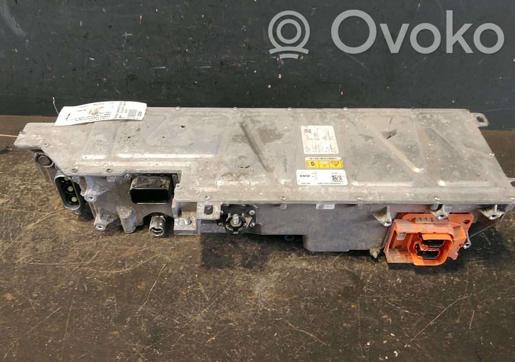 BMW 2 F22 F23 Falownik / Przetwornica napięcia 
