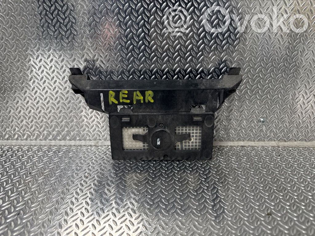 Audi e-tron GPS-pystyantenni 
