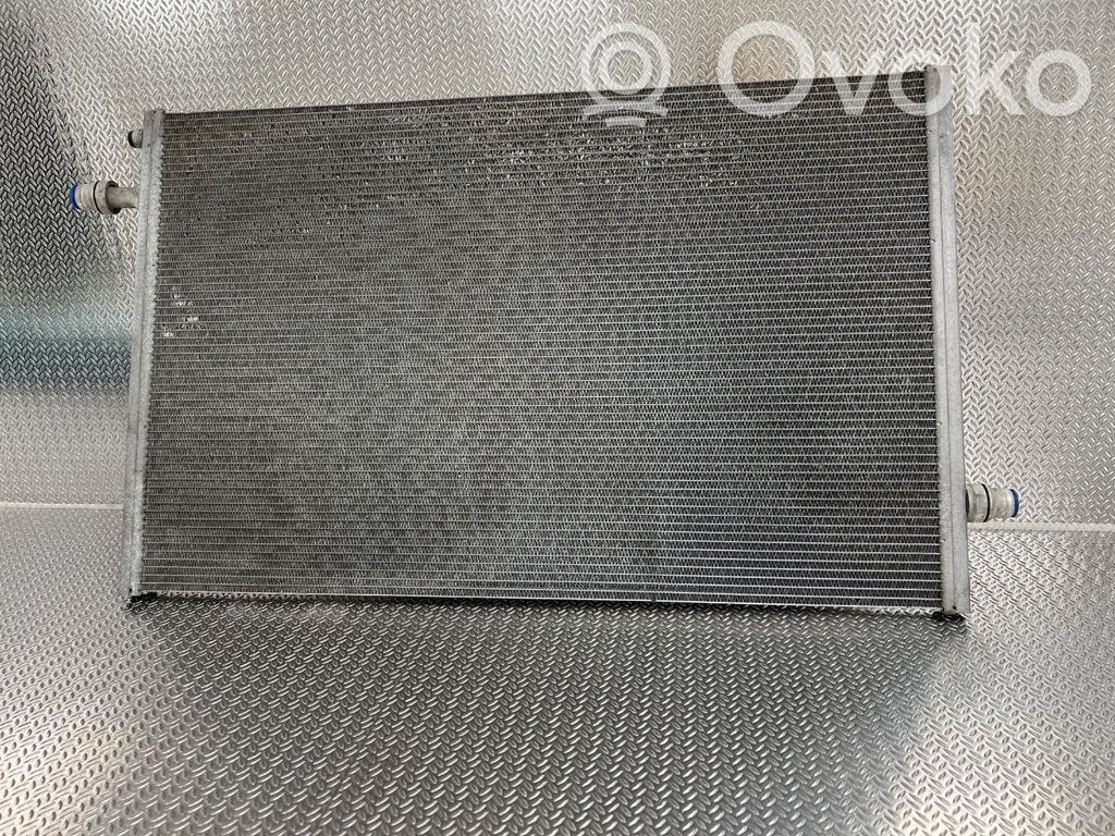 Jaguar I-Pace Dzesēšanas šķidruma radiators 