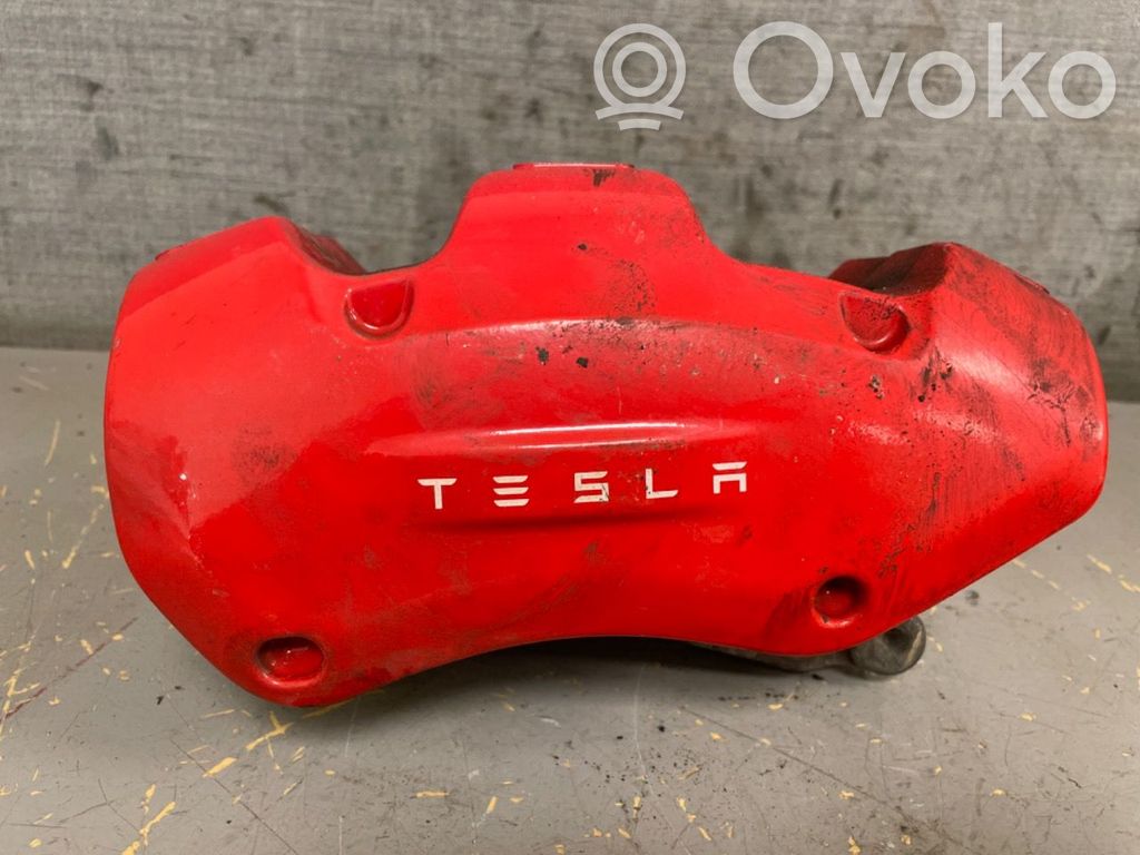 Tesla Model 3 Takajarrusatula 