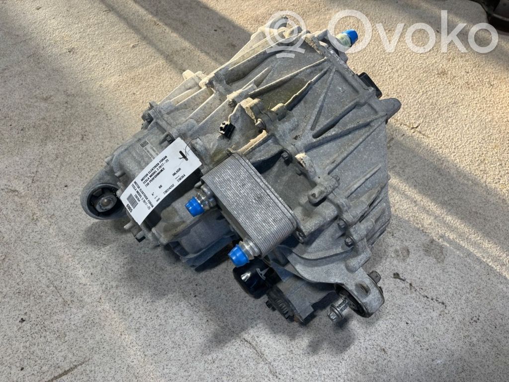 Tesla Model 3 Elektromobiļa motors 