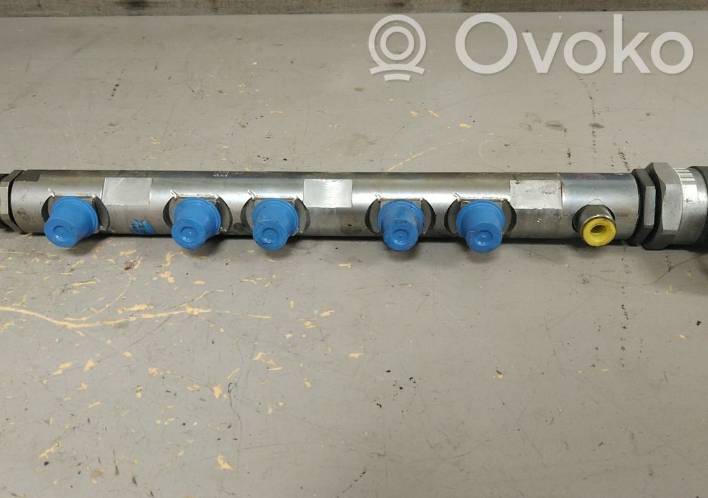 BMW 5 E60 E61 Fuel splitter 