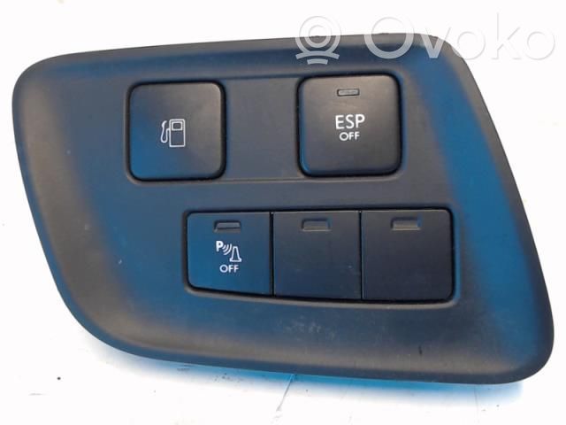 Citroen C4 II Fuel tank opening switch 