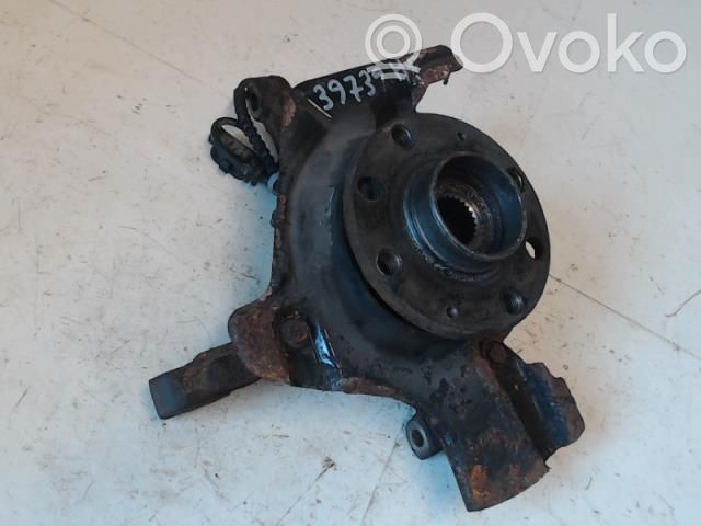 Opel Corsa D Achsschenkel vorne 