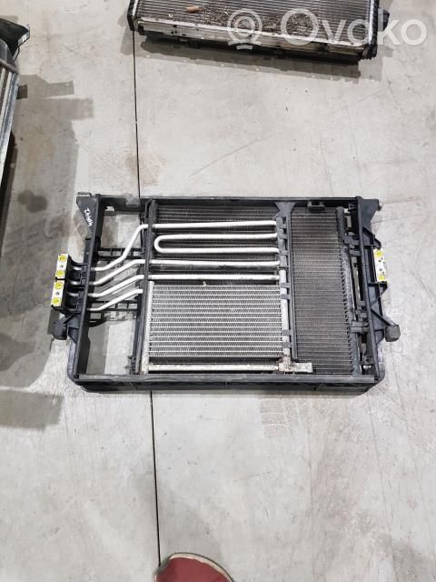 BMW 7 E38 Wasserkühler 