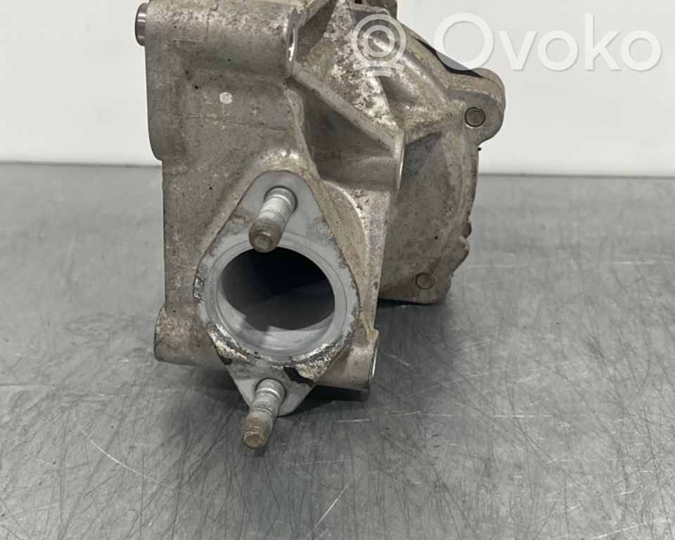 Mitsubishi Lancer VIII Bomba de agua 