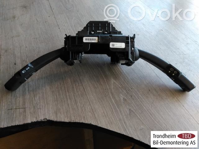 Volvo XC60 Interruptor de control multifunción 