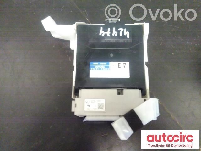 Lexus CT 200H Central body control module 