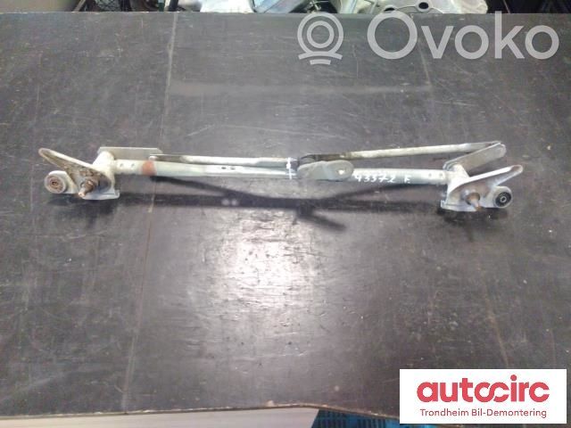 Mazda 6 Front wiper linkage 