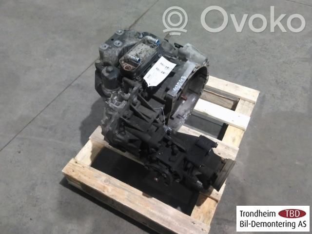 Volkswagen PASSAT B6 Caja de cambios automática 