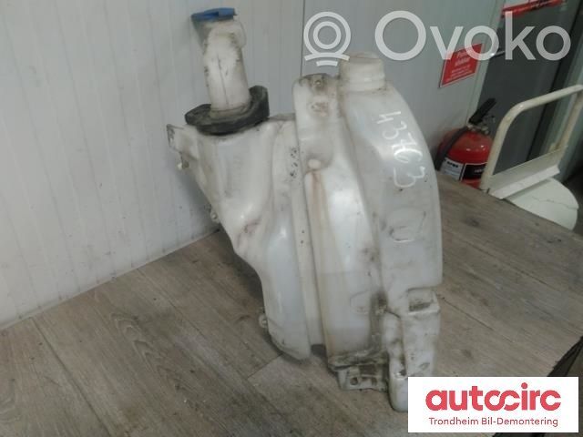 Audi A8 S8 D3 4E Windshield washer fluid reservoir/tank 