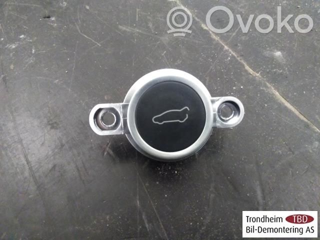 Tesla Model X Other switches/knobs/shifts 