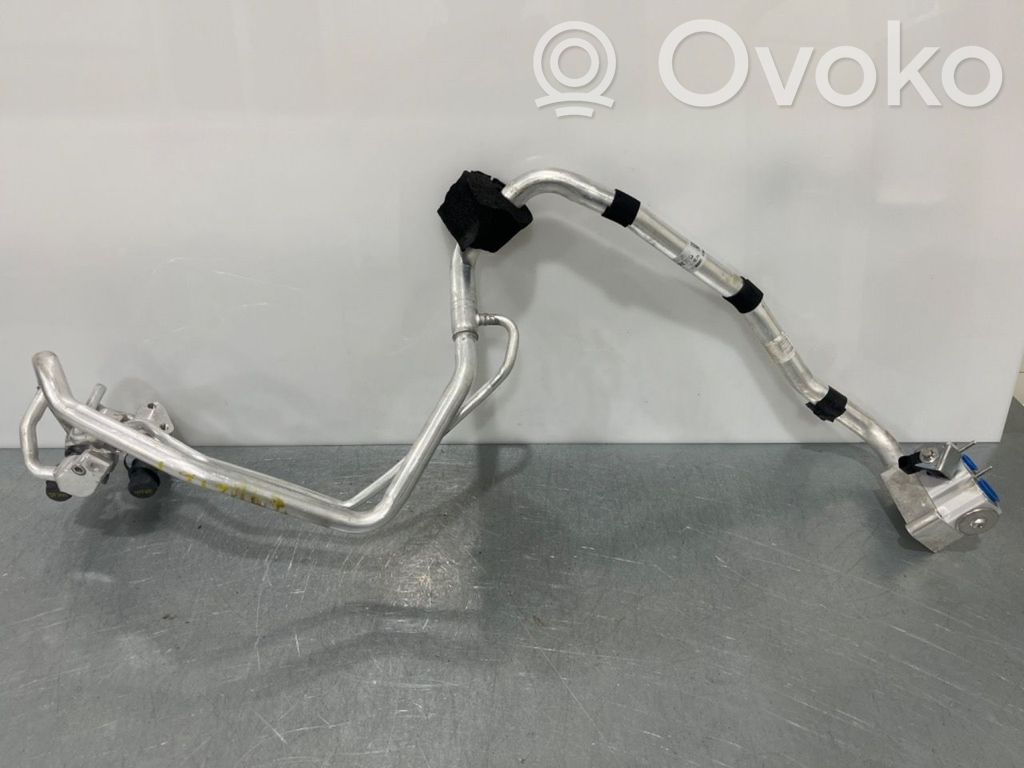 Volvo XC60 Conductă/furtun aer condiționat (A/C) 