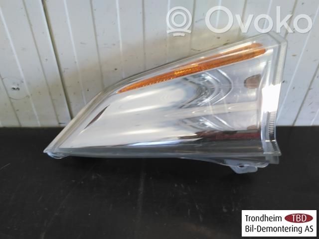 Nissan Leaf I (ZE0) Faro/fanale 