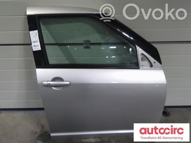 Suzuki Swift I Front door 