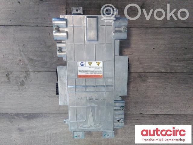 Tesla Model S High voltage junction box 